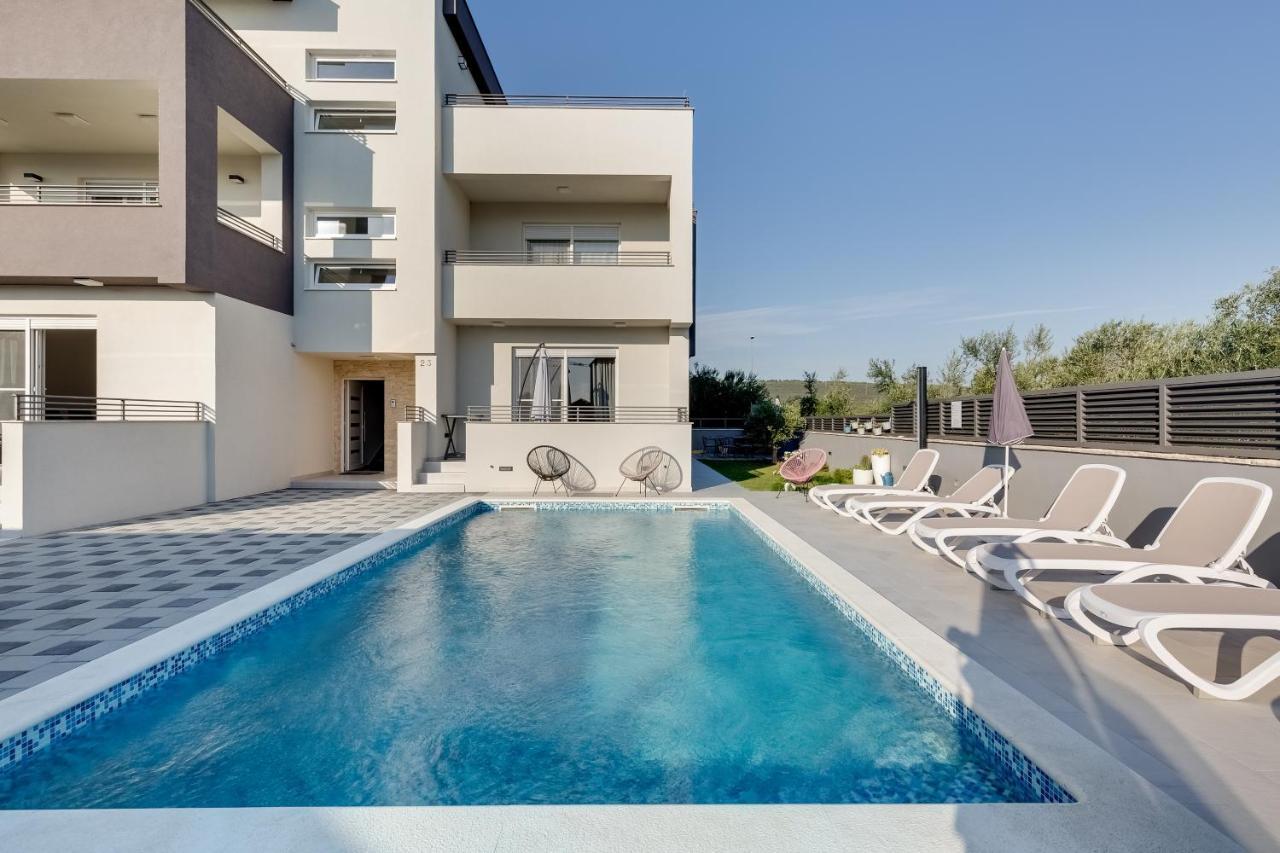 Apartments Evita 比比涅 外观 照片