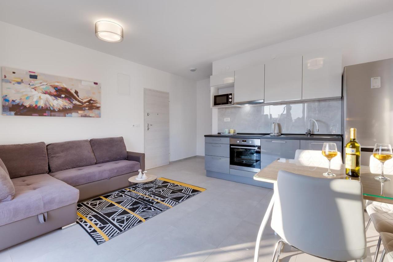 Apartments Evita 比比涅 外观 照片