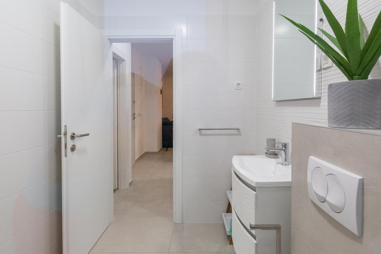 Apartments Evita 比比涅 外观 照片