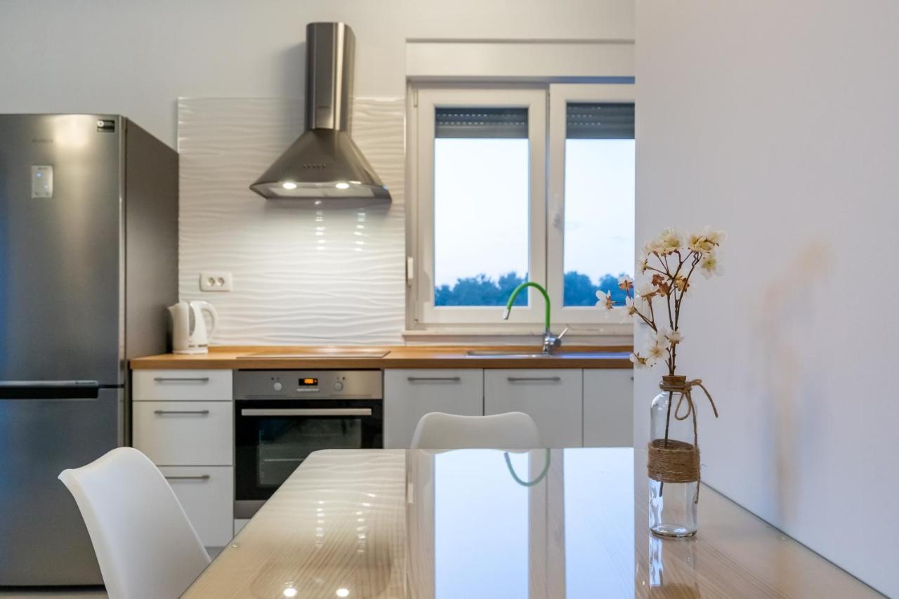 Apartments Evita 比比涅 外观 照片